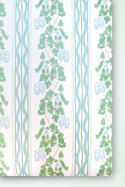 Clara Wallpaper - Soft Green