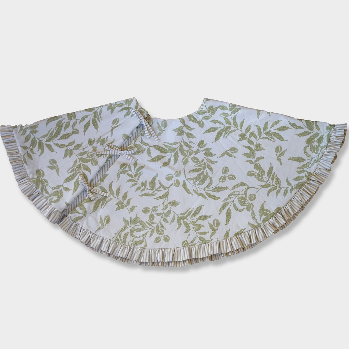 Christmas Tree Skirt - Katherine Sage