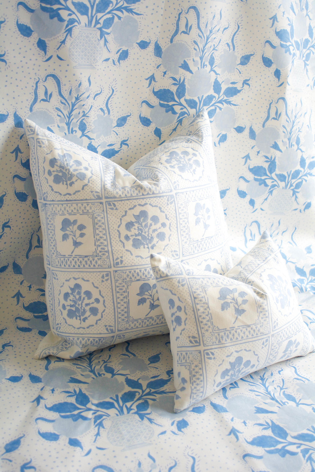 Evelyn Pillow